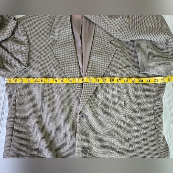 Vintage Pierre Cardin Checkered Notched Lapel Blazer in Sage and Tan Size 44L - Picture 10 of 16